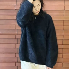 黑色