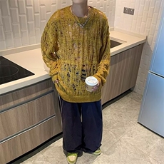 黄色