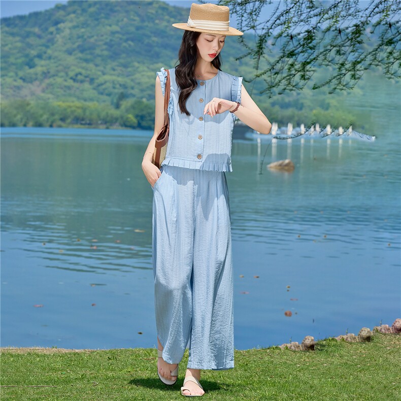 蓝色气质木耳边套装女夏季2026新款无袖上衣直筒宽松裤两件套裤,女装套装/套裙,梦懿尔