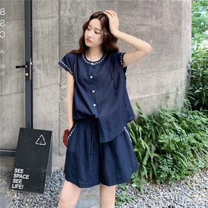 圆领短袖刺绣上衣+短裤套装女2025夏季时尚宽松休闲天丝套装巧着图片