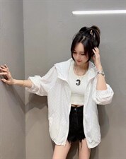 新款时尚休闲小英文字母连帽防晒衣，其它，L·H·X