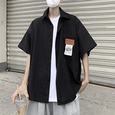 黑色