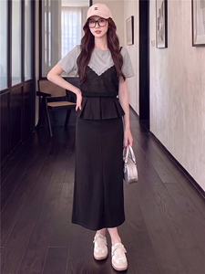高级感时尚休闲套装女夏新款圆领蕾丝拼接上衣开叉半身长裙两件套图片
