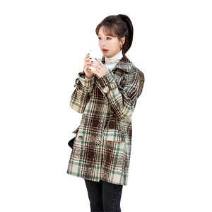 时尚格子毛呢大衣女中长款显瘦气质外套秋冬新款韩版宽松百搭上衣图片