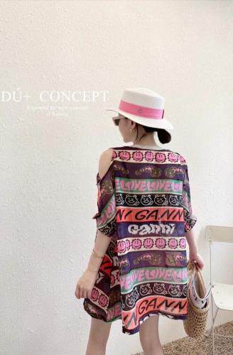 网红欧货同款波西米亚风露肩上衣，女装，雪儿伊秀