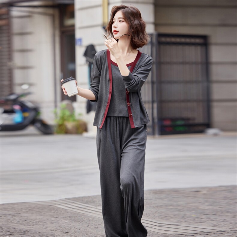 2024秋款新款撞色打底背心扣子开衫外套高腰休闲裤三件套套装，女装套装/套裙，瑶迪