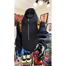 藏青色