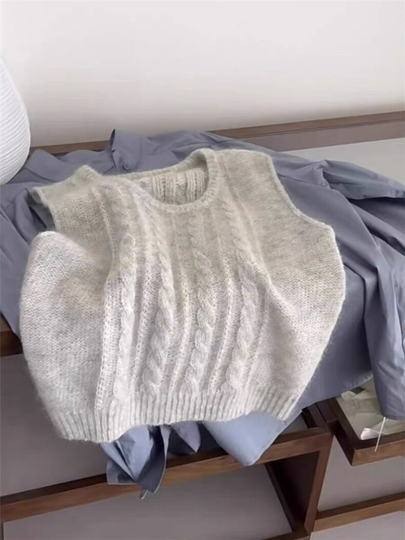 2025年秋季常规常规时尚百搭通勤简约休闲圆领马甲，女装马甲，秀阁羊绒