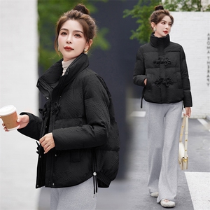 红色盘扣羽绒棉服女短款2025冬季新款小个子时尚气质小款棉袄外套图片