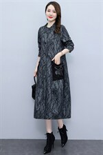 2022秋季女装新款大量现货时尚洋气显瘦民族风大版风衣，女装大码女装，魅衣本色