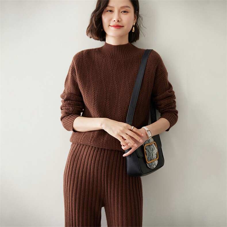 时尚麻花半高领女士羊绒衫显瘦保暖秋冬必备,女装羊绒衫,迎冬羊绒