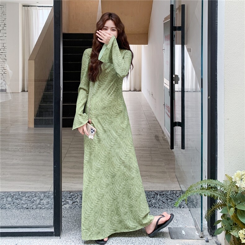 绿色度假风印花长袖连衣裙女2025秋新款法式绝美气质修身显瘦长裙,女装连衣裙,2C168