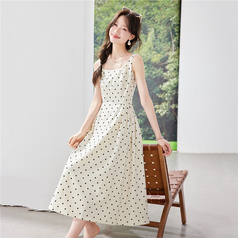 《现货26夏上新》气质波点收腰显瘦背心吊带连衣裙女,商品下架区,苗苗