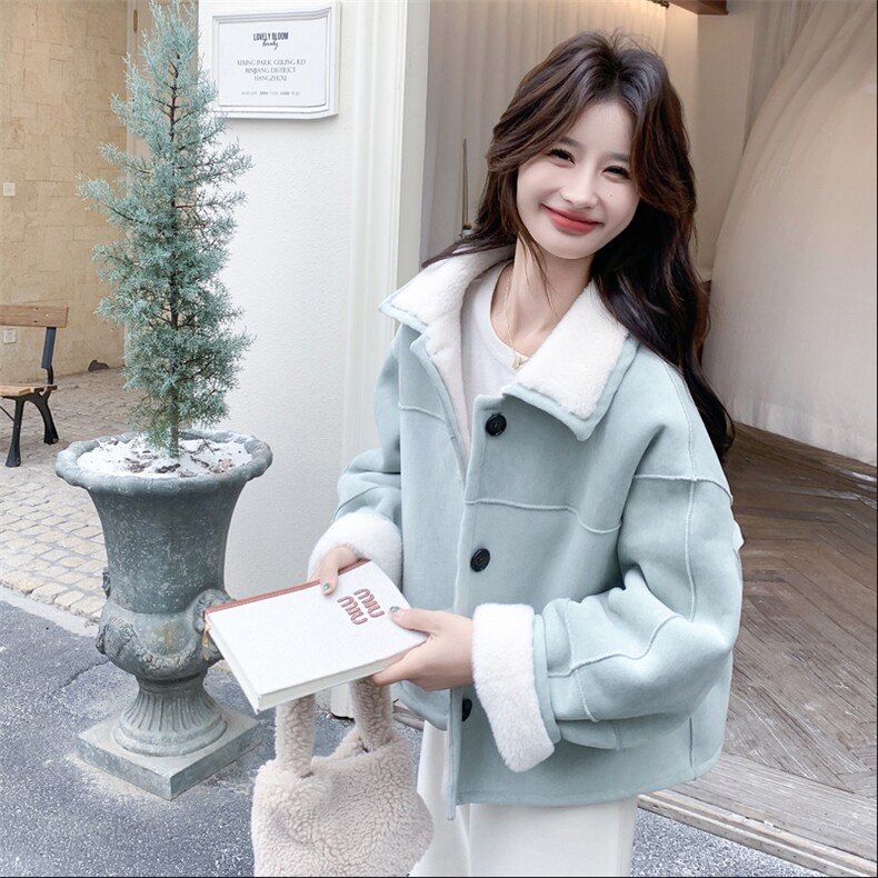 【新款】双面穿皮毛一体外套2C131-696-P185K268,女装短外套,2C131