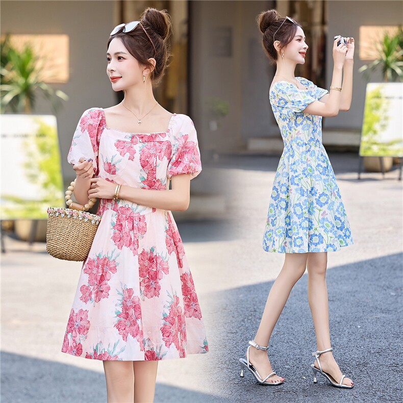 法式泡泡袖印花连衣裙女2025夏季新款气质方领收腰小个子减龄裙子，女装连衣裙，贵人树