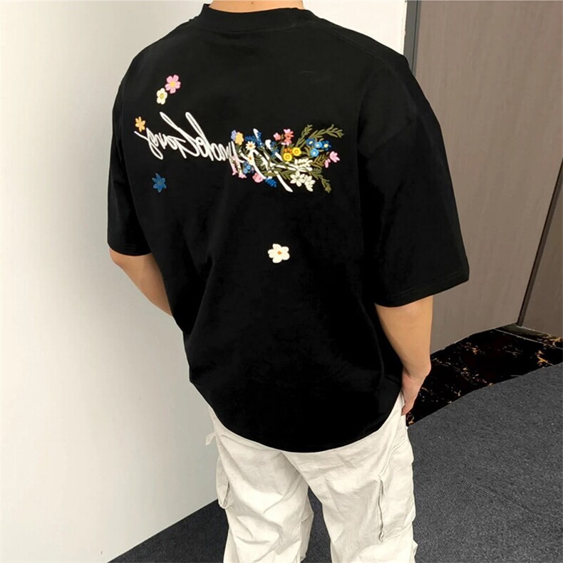万针全刺绣工艺抖音得物高品质260克重磅纯棉双纱美式高街短袖T恤图片