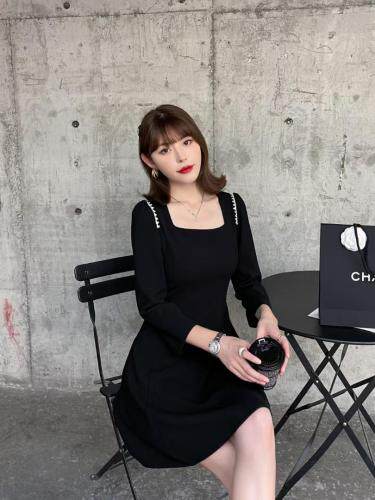 （现货）连衣裙，女装连衣裙，伊娜蕾尔