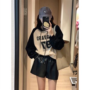 小个子撞色连帽字母卫衣2022秋季新款韩版时尚宽松运动数字上衣女图片