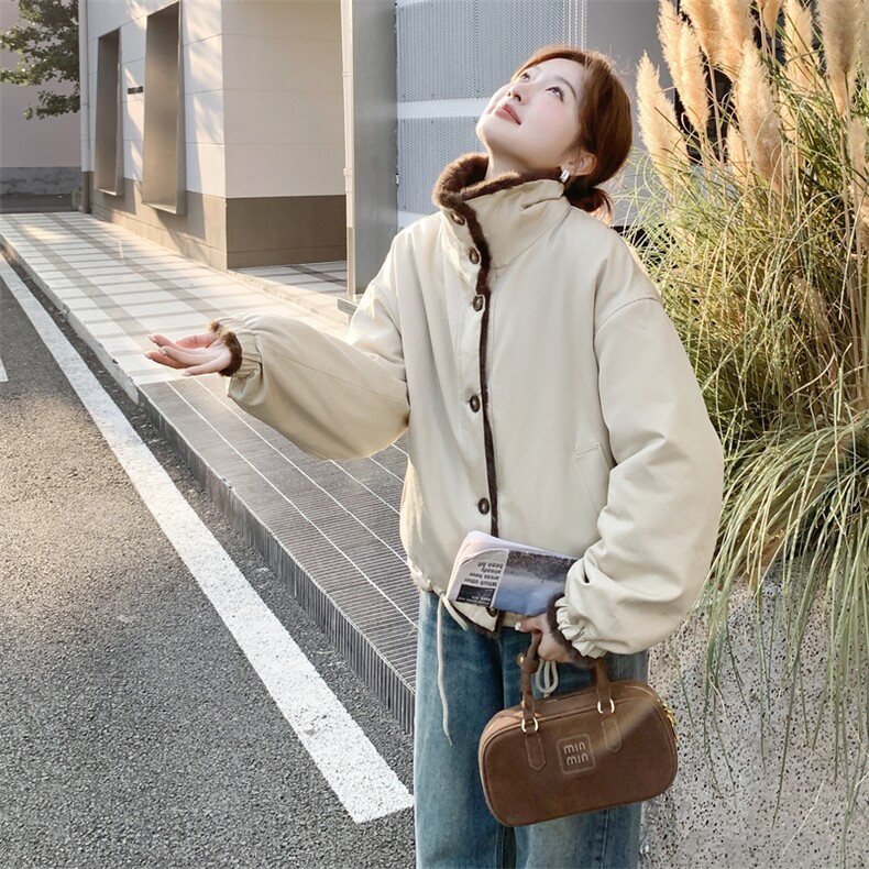 卡其色韩系两面穿工装派克服女2025冬新款小个子气质保暖毛绒棉服,女装派克服,2C236