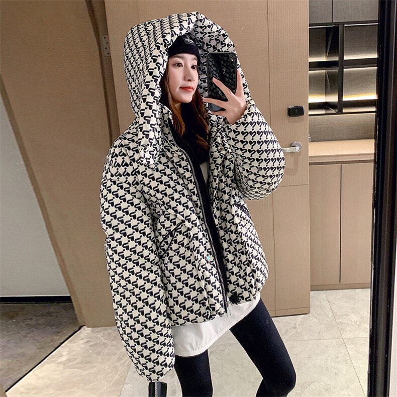 千鸟格羽绒服女装短款2023年新款女装冬季加厚宽松爱心面包服外套,女装羽绒服,辉之琳