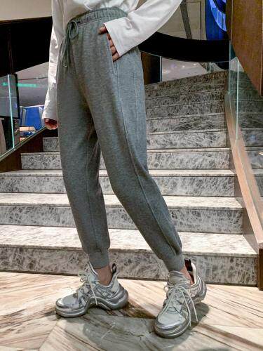 卫裤，西裤，阔腿裤，小脚裤，，女装休闲裤，宝诗莉亚