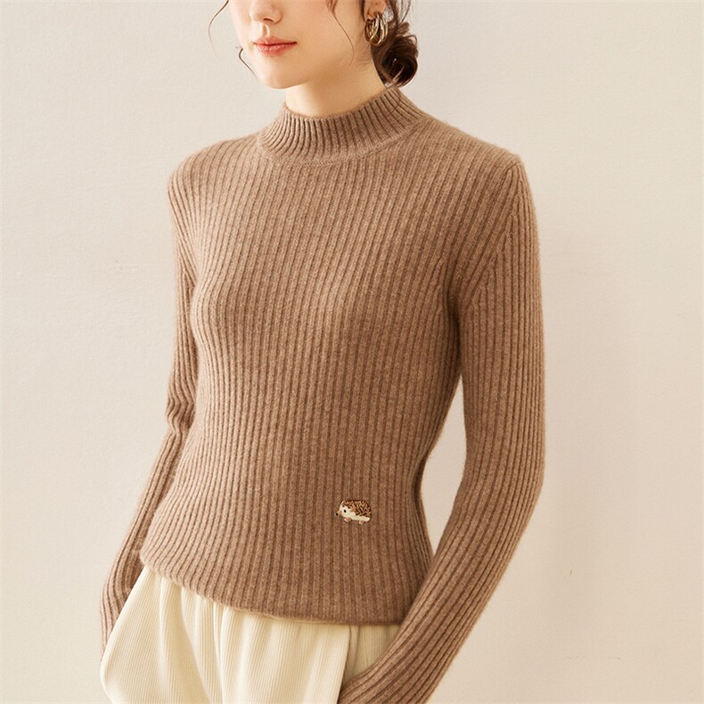 2025新款半高领黑色打底衫女秋冬内搭加厚中领毛衣羊毛针织长袖，女装羊绒衫，兴泰羊绒