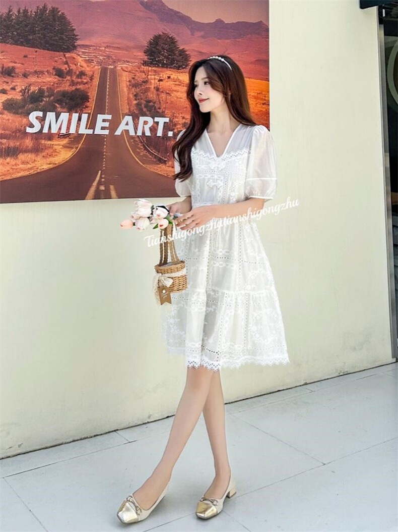 系列刺绣连衣裙热卖中，女装连衣裙，天使公主