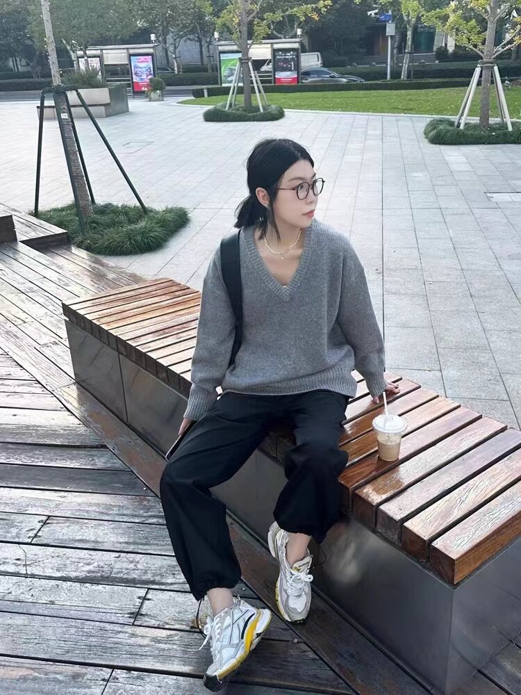 新款慵懒风软糯全V领针织衫毛衣女打底衫,针织衫/毛衣,半城羊绒