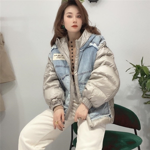 拼牛仔羽绒服图片