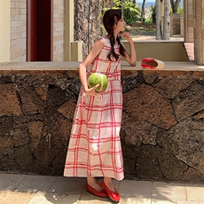 甜美红色格子无袖背心连衣裙女夏2025新款独特绝美爆款高级感长裙，女装连衣裙，浙宝305