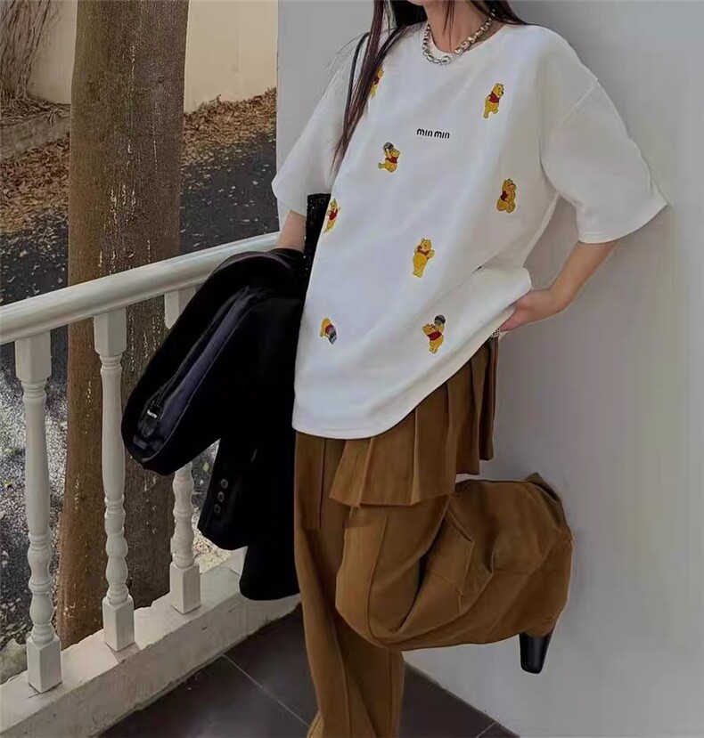 2025新款印花短t常规短袖圆领纯色,女装T恤,洛丽兰可