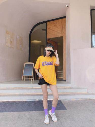 夏季休闲字母T恤，女装T恤，LL+