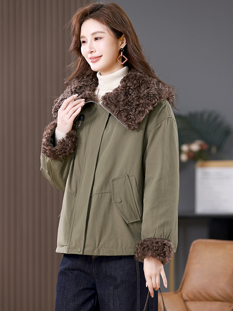 冬季加绒派克服棉衣女2025新款小个子针织连帽休闲工装棉衣外套,女装棉衣/棉服,江忆布依