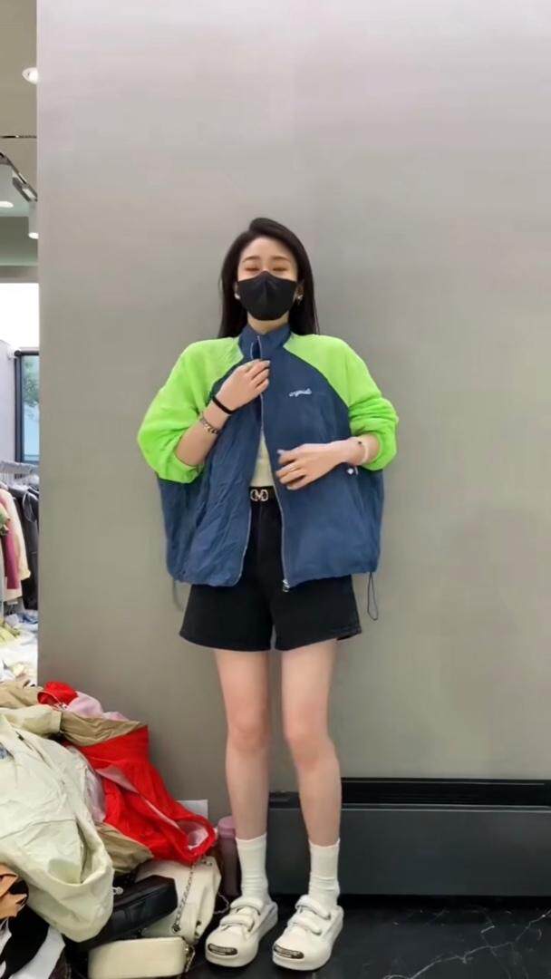 韩系撞色设计洋气小字母防晒小外套,女装其它,L·H·X