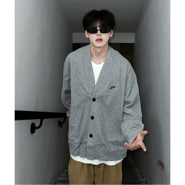 649-P38美式开衫纽扣V领卫衣潮牌春秋情侣宽松复古针织基础外套，女装短外套，电商B323A