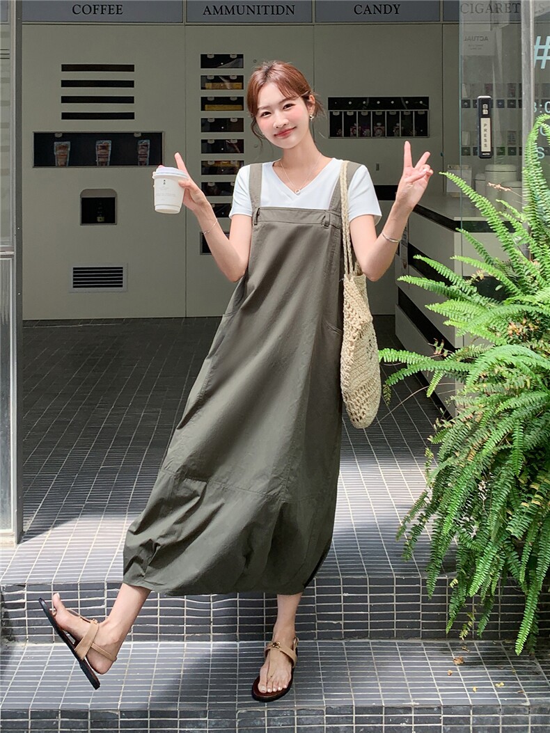《现货好数据》26夏上新水洗棉休闲两面穿背带裙+V领T恤两件套女,女装套装/套裙,时尚风爆