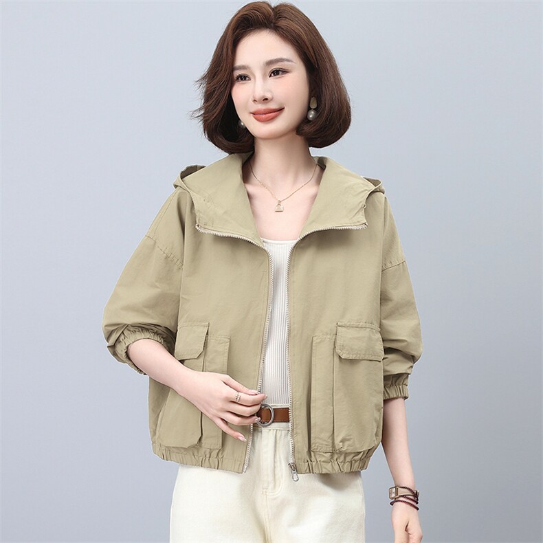 短款外套女2024春秋新款连帽妈妈休闲风衣夹克,女装短外套,忆绮罗