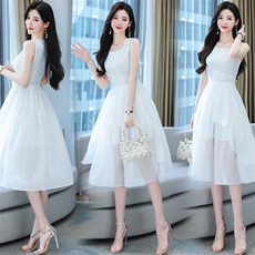 2023年夏季韩版时尚中长款套头修身不规则A字连衣裙，女装连衣裙，火爆靓佳人