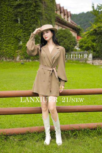 新款秋装，其它，兰秀儿