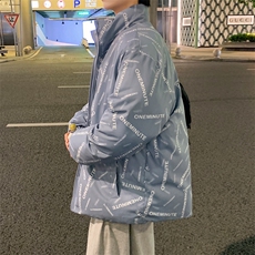 蓝色