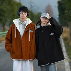 春秋款工装连帽假两件夹克潮流拼色宽松冲锋衣外套JK8310-P65，男装夹克，电商B306