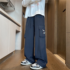 藏青色