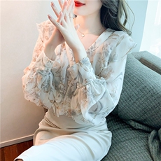 新款气质碎花雪纺衫上衣荷叶边温柔小衫，女装蕾丝衫/雪纺衫，美吧服饰