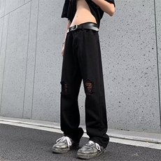 黑色