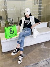 弹力显瘦牛仔裤，女装牛仔裤，菲库feiku