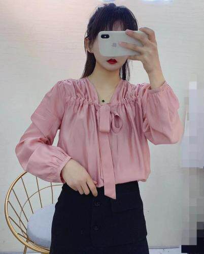 超逸世家2021春夏这款设计欢迎选购，女装，超逸世家