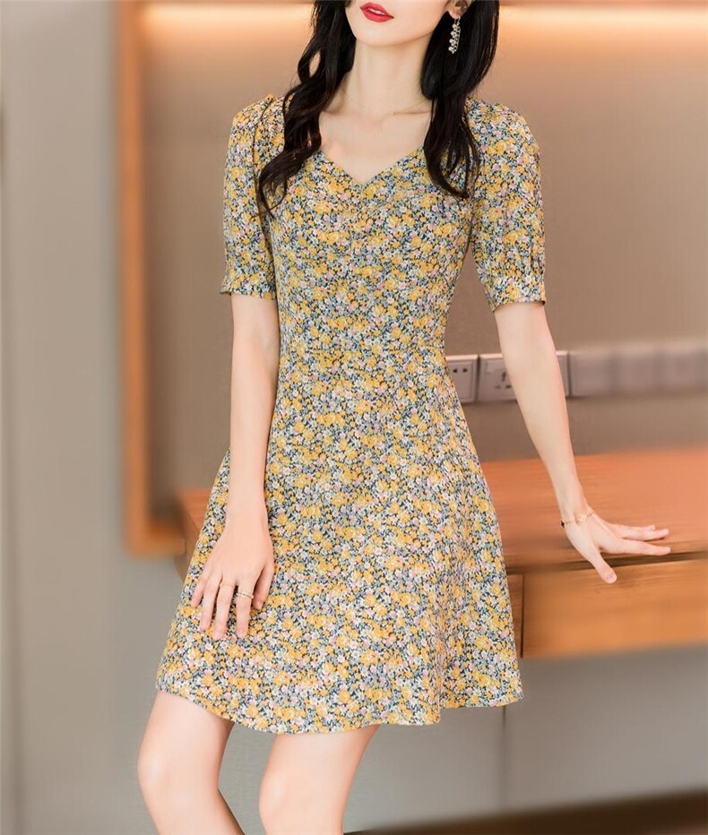 夏季新款连衣裙，女装连衣裙，那茉