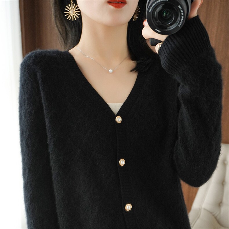 时尚百搭女士羊毛开衫V领针织衫修身显瘦外套，女装羊毛衫，开创羊绒
