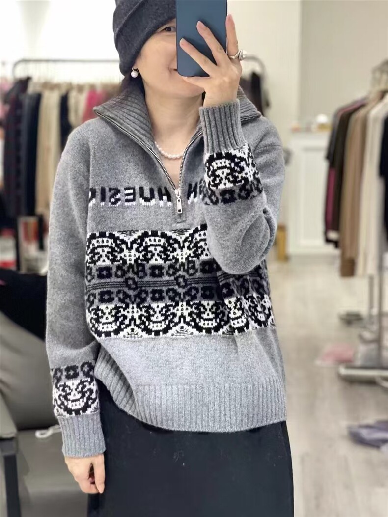 秋冬新款气质时尚字母半拉链显瘦百搭潮流套头羊绒衫,女装羊绒衫,大千羊绒