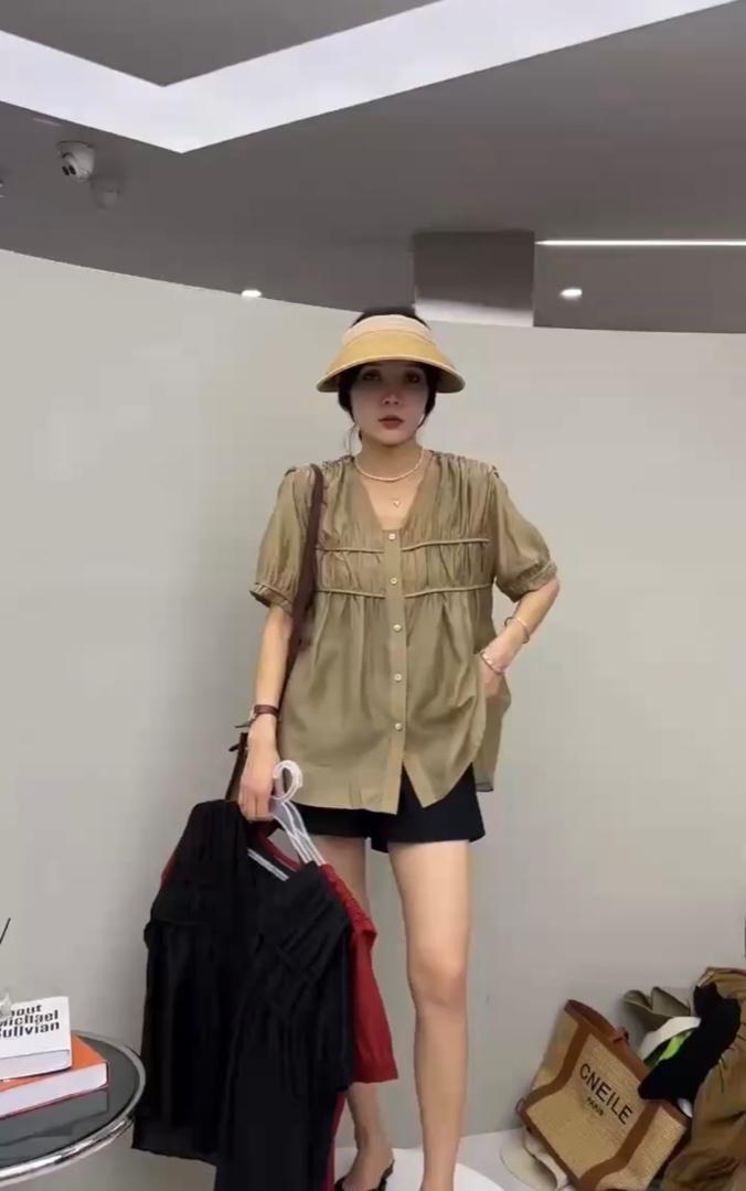 夏季新款韩版飞袖设计洋气小衫,女装其它,L·H·X